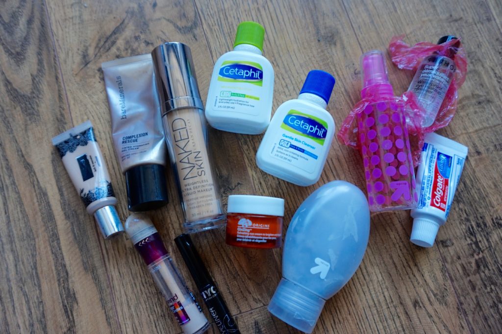 How to Perfectly Pack Your Toiletries