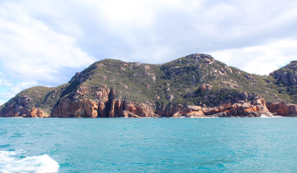 Cruising Around Freycinet National Park with Wineglass Bay Cruises