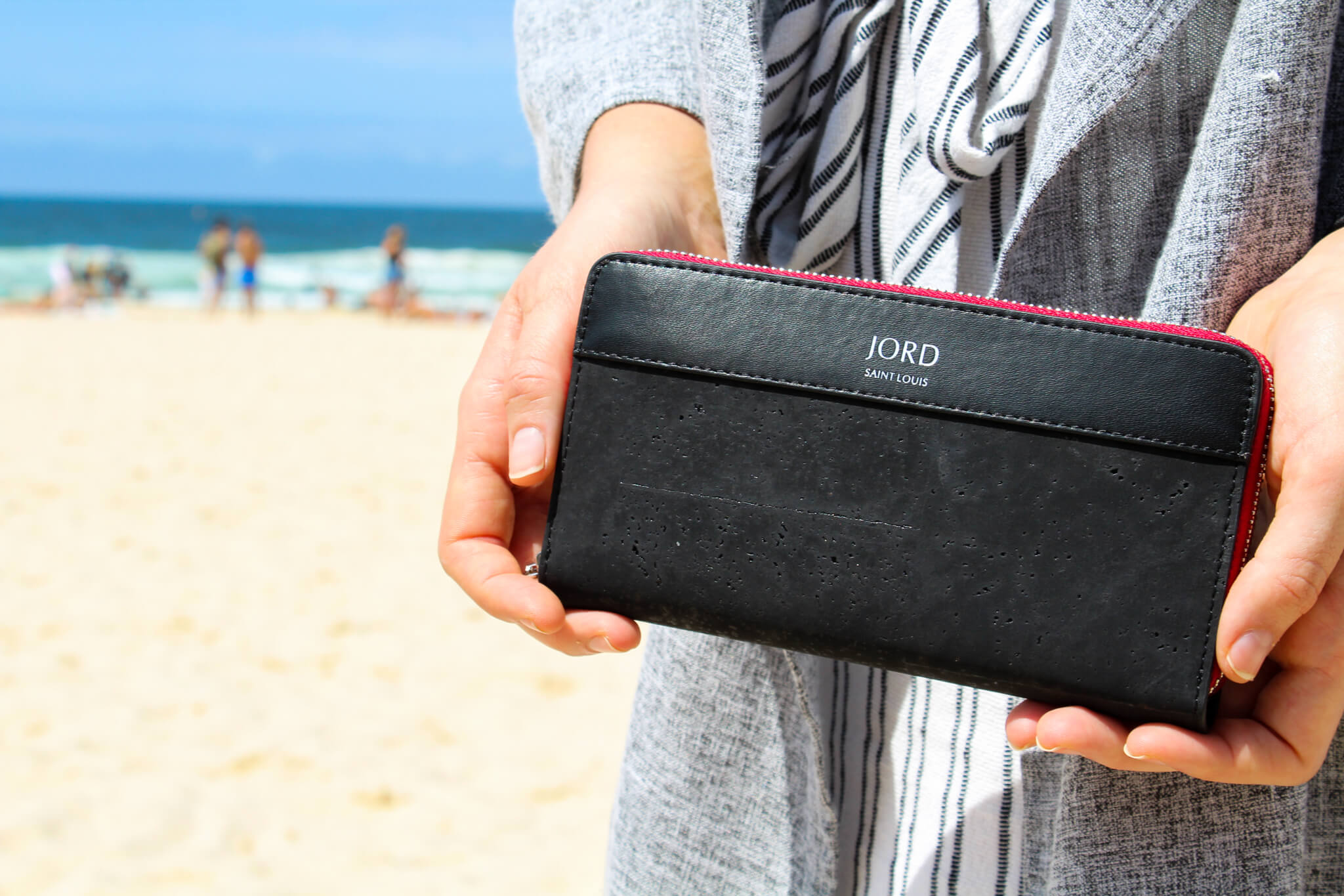 Sustainable Fashion with Jord New Vegan Handbags: Suberhide Wallet