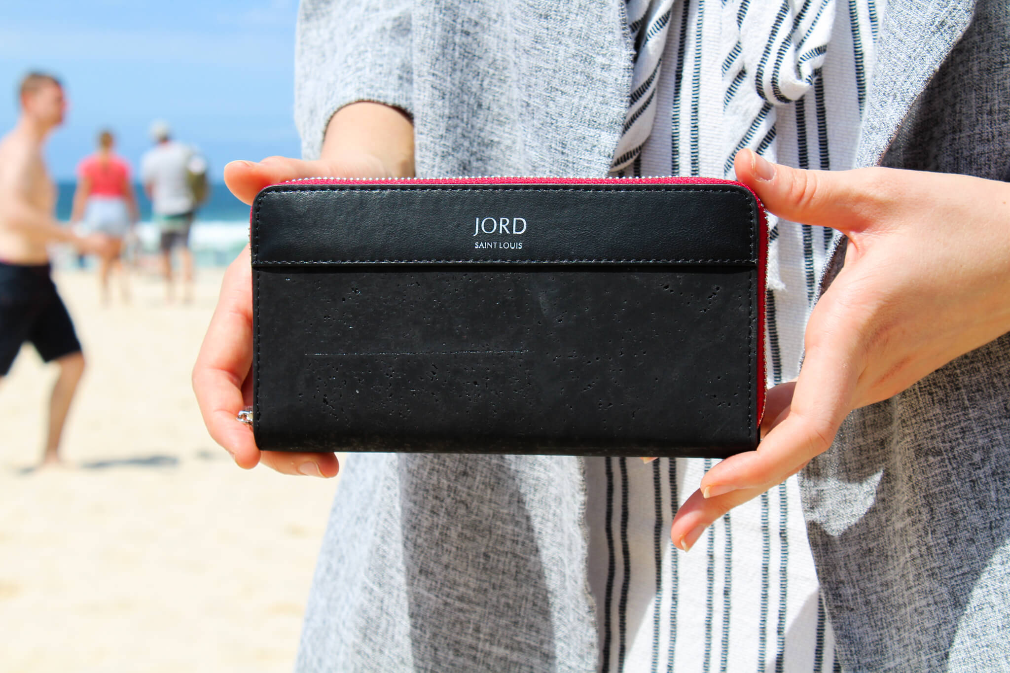 Sustainable Fashion with Jord New Vegan Handbags: Suberhide Wallet